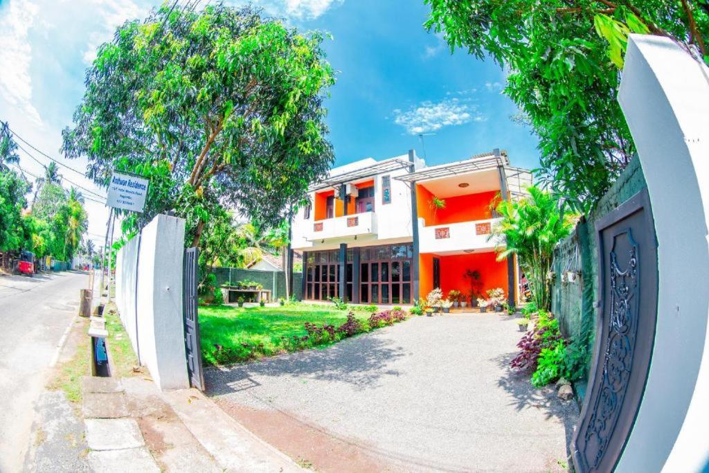 Hotel Blue Bird Negombo Esterno foto